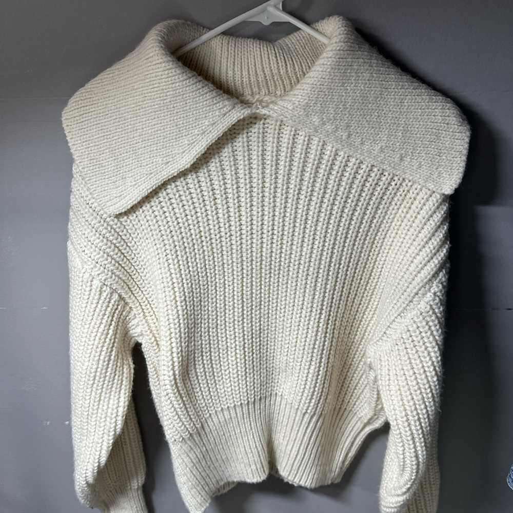 H&M cream knit sweater